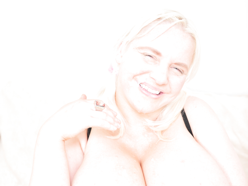 X (Busty blonde gives excellent boobjob and blowjob)