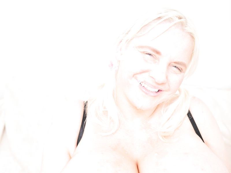 X (Busty blonde gives excellent boobjob and blowjob)